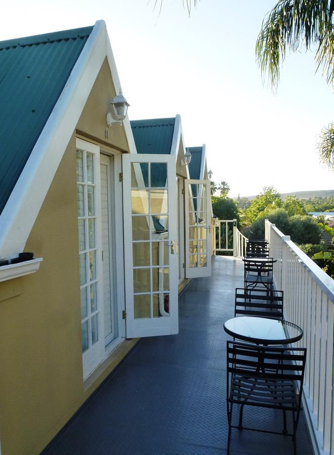 @Yamkela Guest House Oudtshoorn Exterior photo